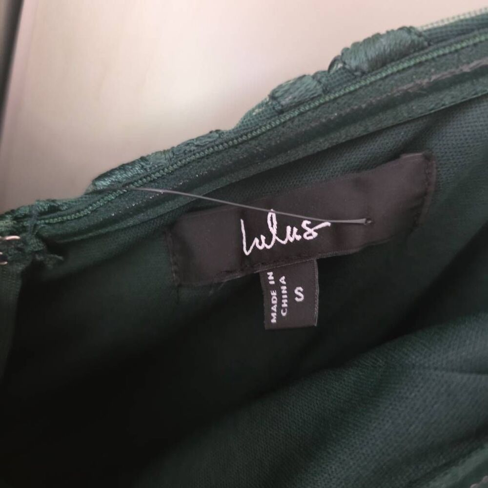 NWT Lulus Darling Charisma Emerald Green Mesh Embroidered Jumpsuit Size Small - Picture 4 of 4